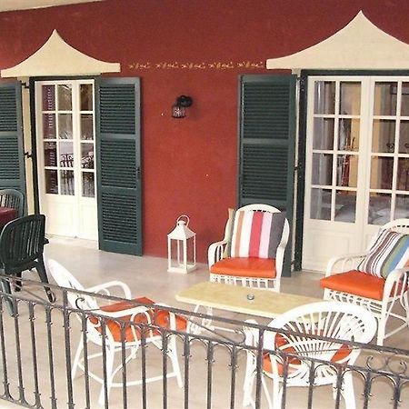 Teressa Apartments Dassia  Zewnętrze zdjęcie